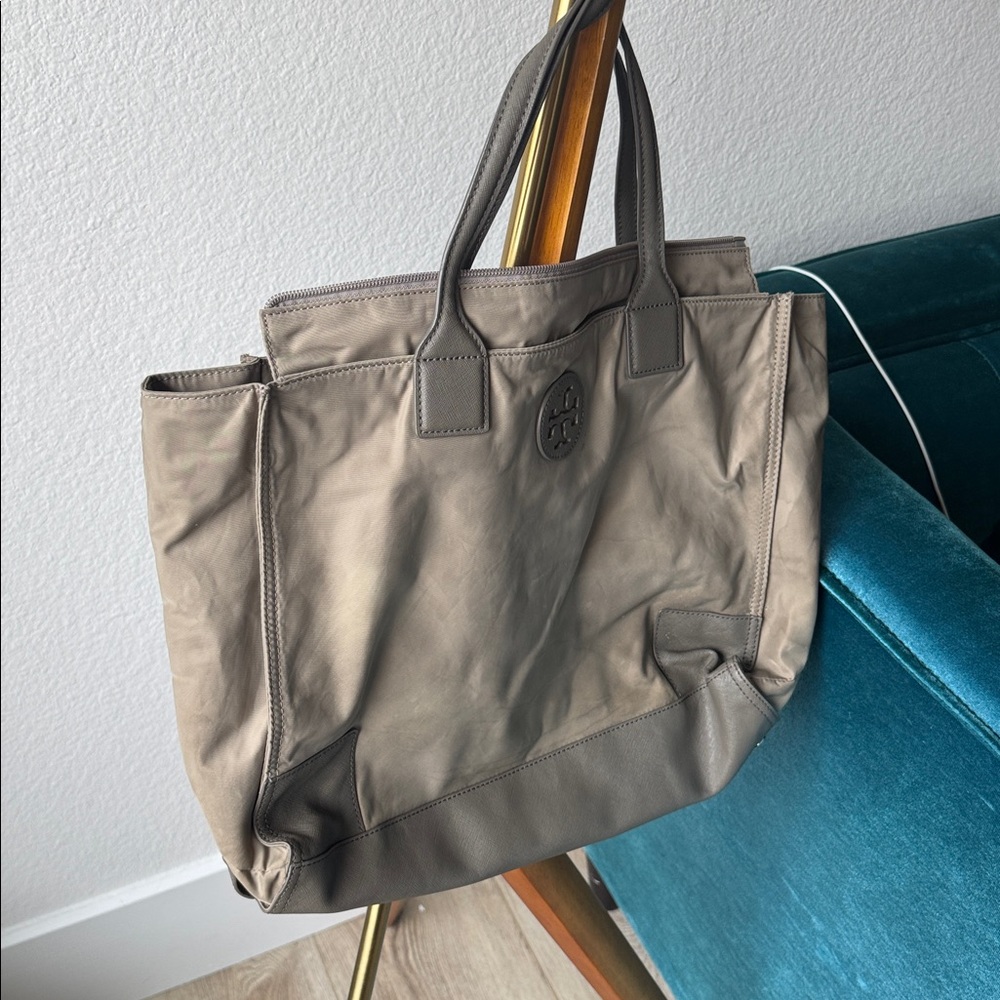 Tory Burch Olive Green Tote Bag - Picture 8 of 10